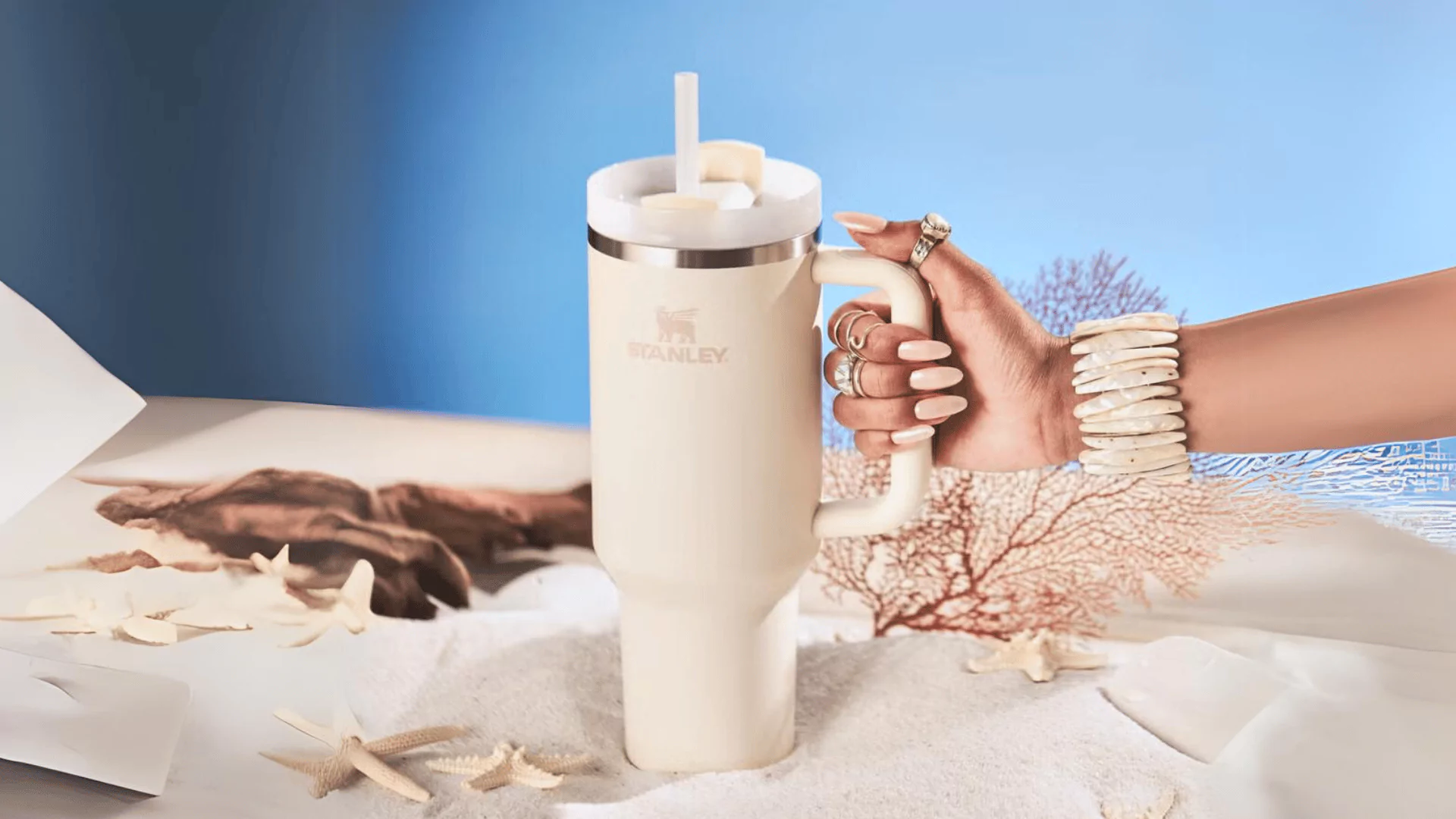Why the Stanley 40oz H2.0 Quencher Tumbler Is a Must-Have for Every Hydration Enthusiast